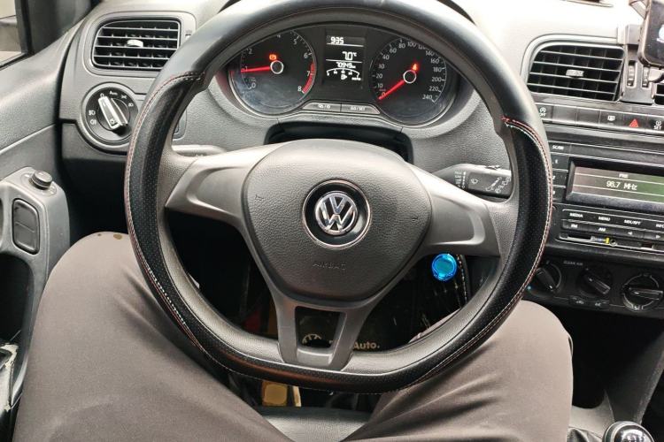 Used Volkswagen Polo 2018 1.5L Manual Drive-Comfort Model
