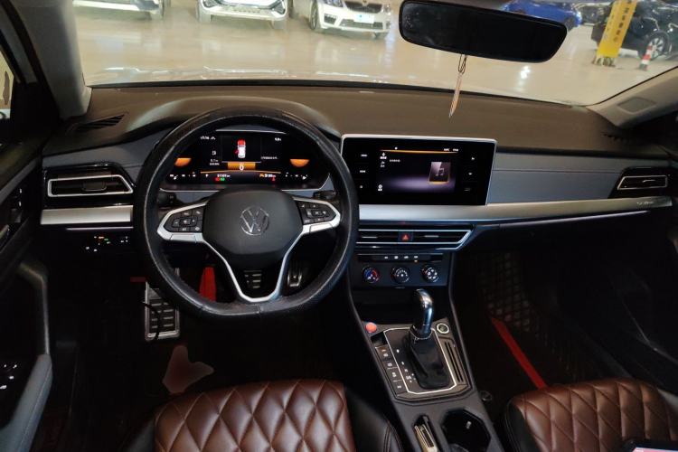 Used Volkswagen Lavida 2023 300TSI DSG Full-Comfort Edition
