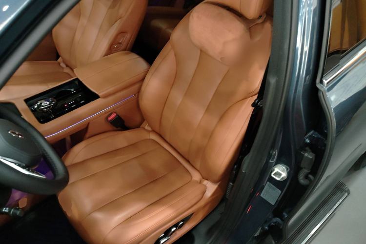 Used Hima AITO M7 2024 1.5T Intelligent Drive 4WD Ultra Version 5 Seats
