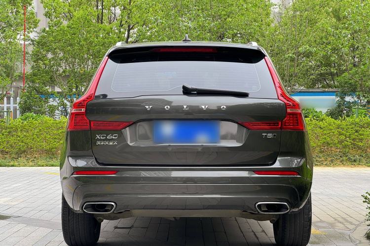Used Volvo XC60 2019 T5 4x4 Zhiyuan Edition China VI Standard
