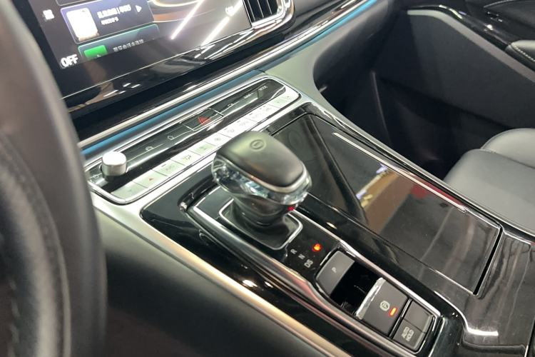 Used GAC Trumpchi M8 2021 Lingxiu Series 390T Deluxe Edition
