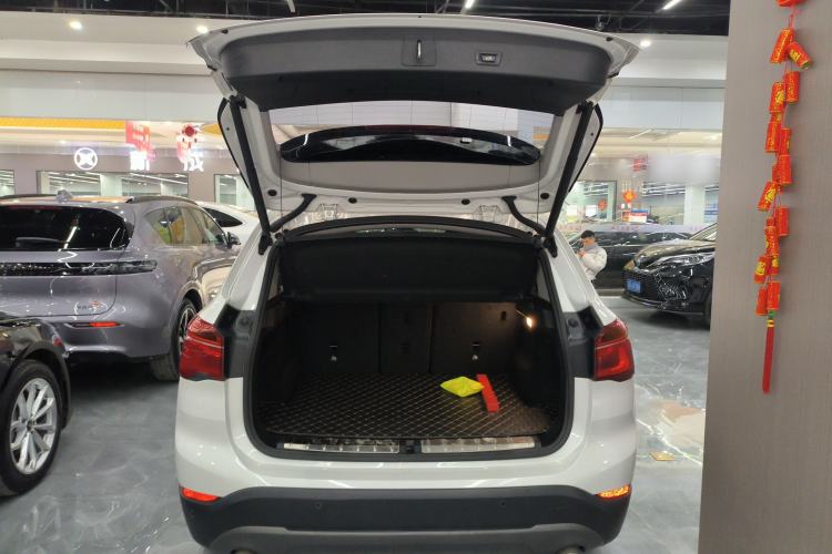 Used BMW X1 2019 sDrive20Li Leading Model
