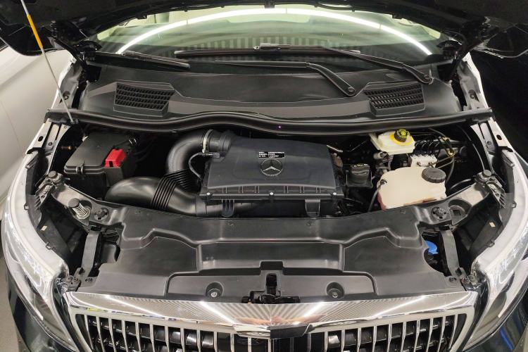 Used Mercedes-Benz Vito 2021 2.0T Elite Version 7 Seats
