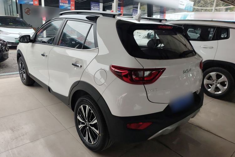 Used Kia kx1 Stonic 2021 1.4L CVT Sunroof Model