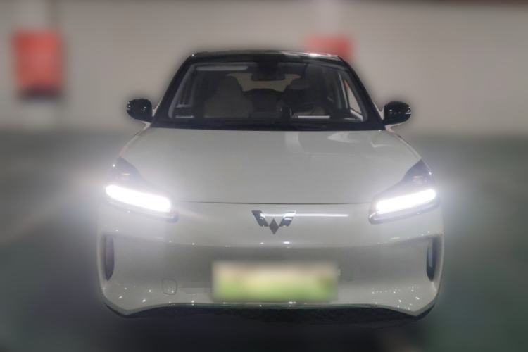 Used Wuling Bingo PLUS 2024 330 km Range Five-Seater Version
