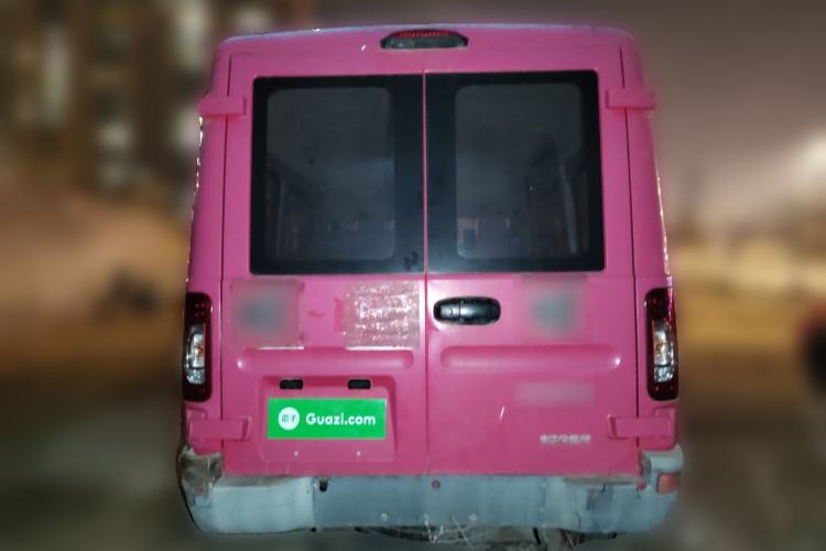 Used Iveco Power Daily 2017 2.5T Deluxe A32 Mid-Roof 5-7 Seater 47Z5 Passenger Van