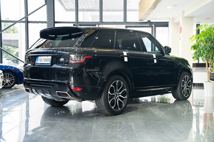 Used Land Rover Range Rover Sport 2021 3.0 L6 YAO Black Edition
