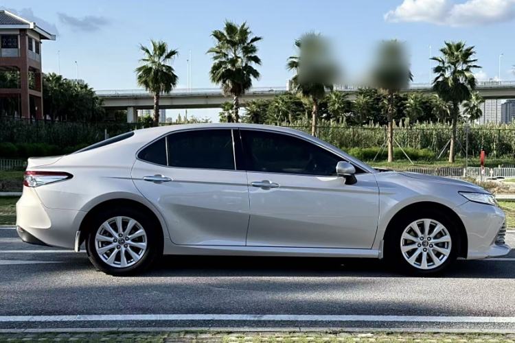 Used Toyota Camry 2019 2.0G Luxury Edition China V Standard
