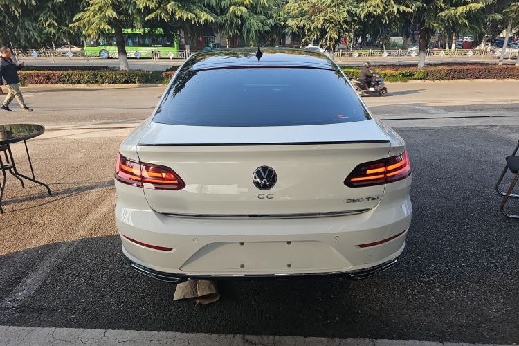 Used Volkswagen FAW-Volkswagen CC 2023 380TSI Striking Edition
