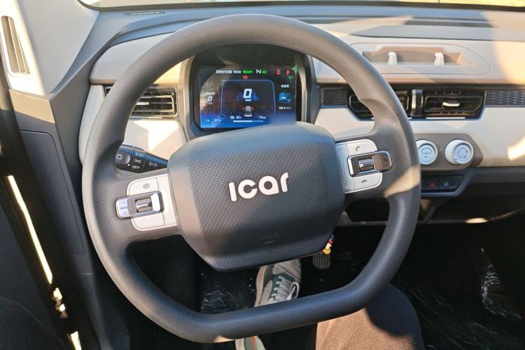 Used Chery QQ Ice Cream 2022 120km Conical Shape Lithium Iron Phosphate
