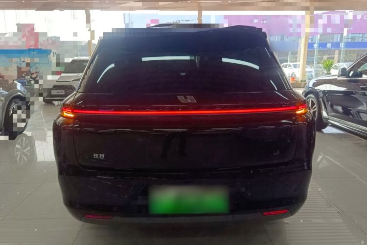 Used Li Auto L8 2024 Pro Model
