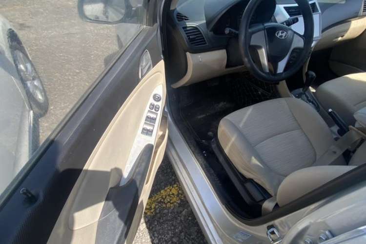 Used Hyundai Verna 2014 1.4L Automatic Smart GLS
