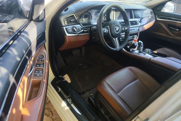 Used BMW 5 Series 2014 520Li Elegant Model