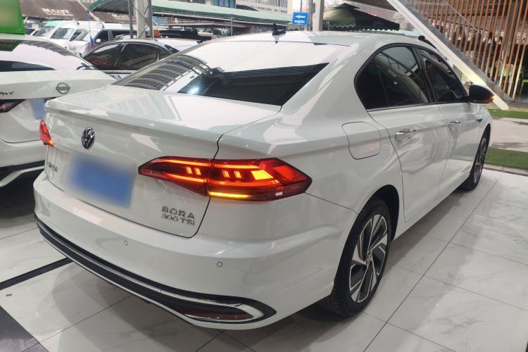 Used Volkswagen Bora 2023 300TSI DSG Prestige Edition

