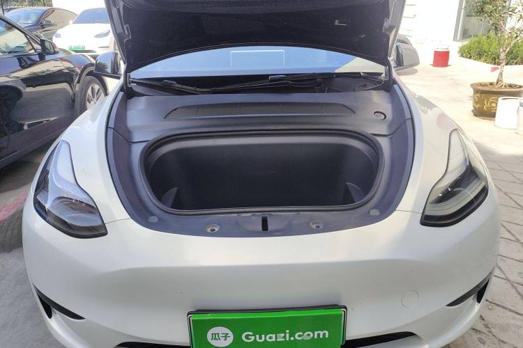 Used Tesla Model Y 2024 Rear-Wheel-Drive Version
