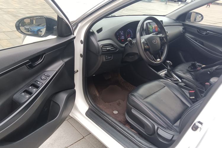 Used Hyundai Celesta 2020 1.6L Automatic GL Enjoyable Edition