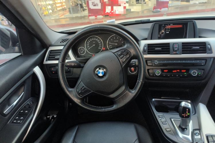 Used BMW 3 Series 2015 320Li Fashion Model