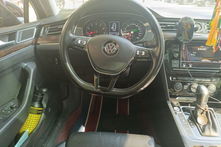 Used Volkswagen Magotan 2019 380TSI DSG Luxury Version China VI Standard
