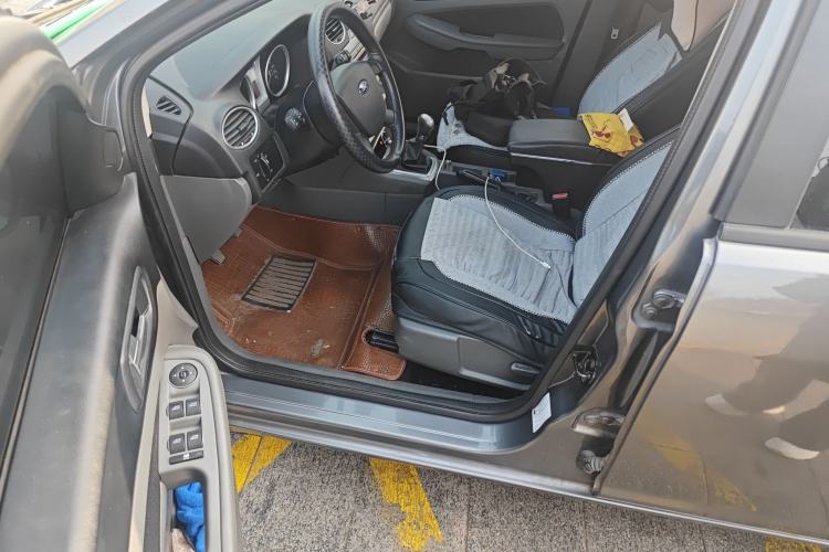 Used Ford Focus 2013 Hatchback Classic 1.8L Manual Base Model
