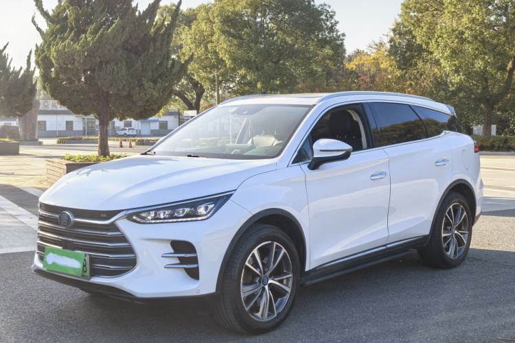 Used BYD Tang New Energy 2018 DM 2.0T All-Wheel Drive Smart Connect Advanced Model 7 Seats China V Emission Standard

