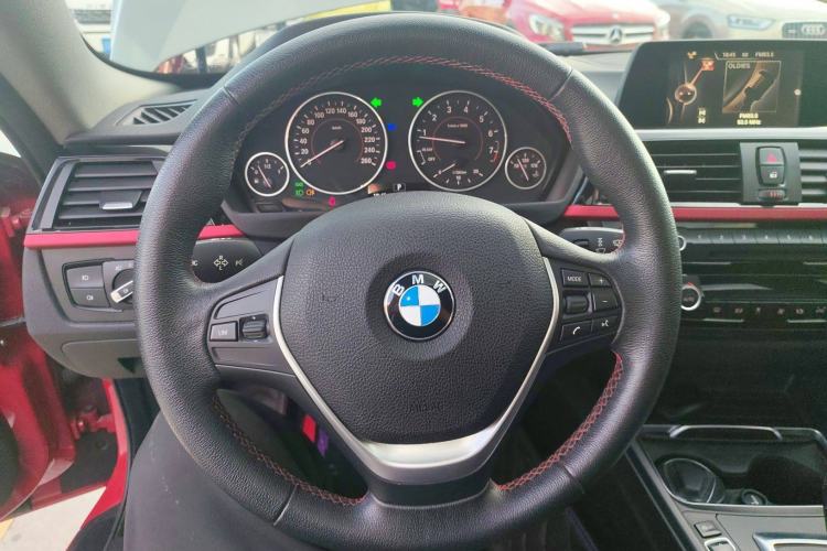Used BMW 4 Series 2016 420i Fashion Model
