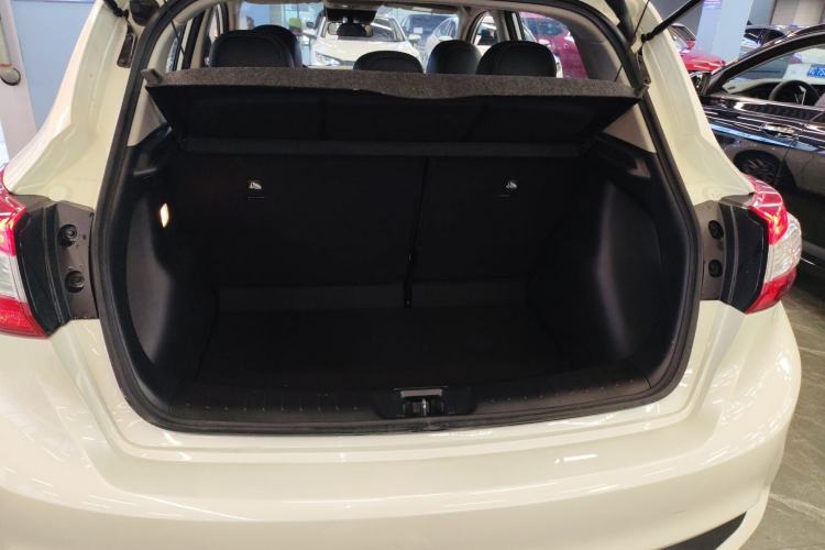 Used Nissan Tiida 2021 1.6L CVT Smart Drive Edition
