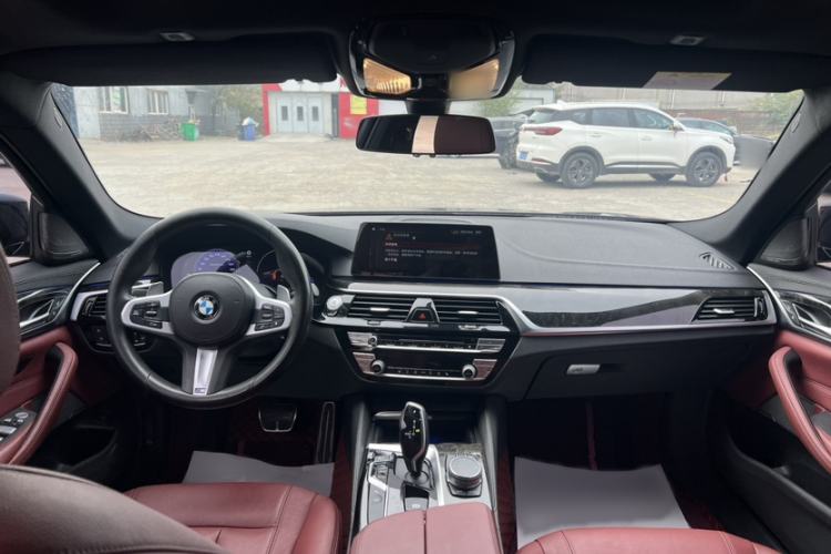 Used BMW 5 Series 2019 530Li Leading Model M Sport Package
