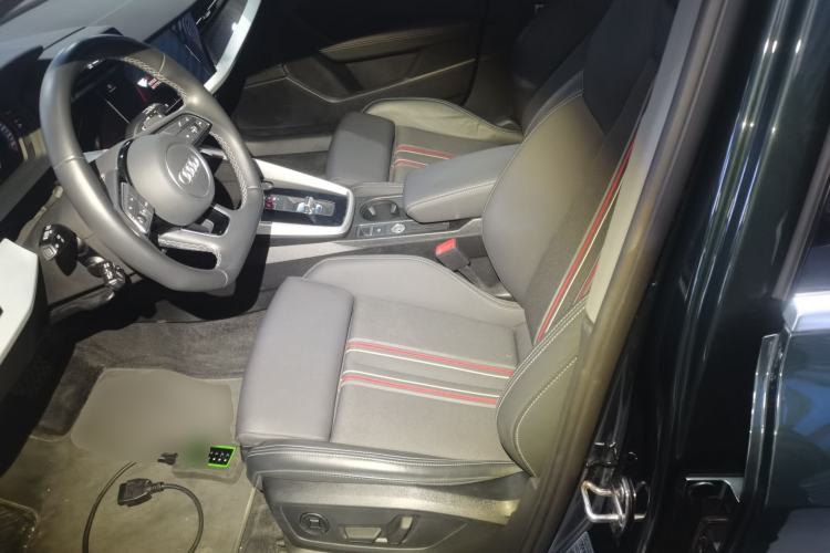 Used Audi A3 2023 Sportback 35 TFSI Fashionable Sports Model
