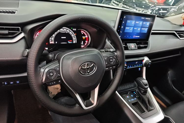 Used Toyota RAV4 2021 2.0L CVT Two-Wheel Drive Fashion Edition
