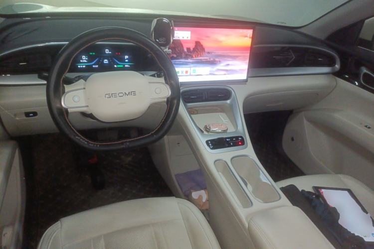 Used  Geome 2025 UP 410km Exploration Edition
