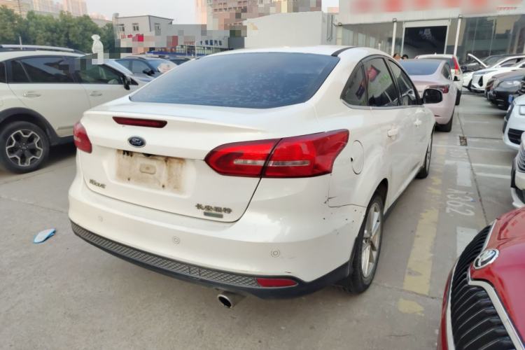 Used Ford Focus 2015 Sedan EcoBoost 180 Automatic Elite Model
