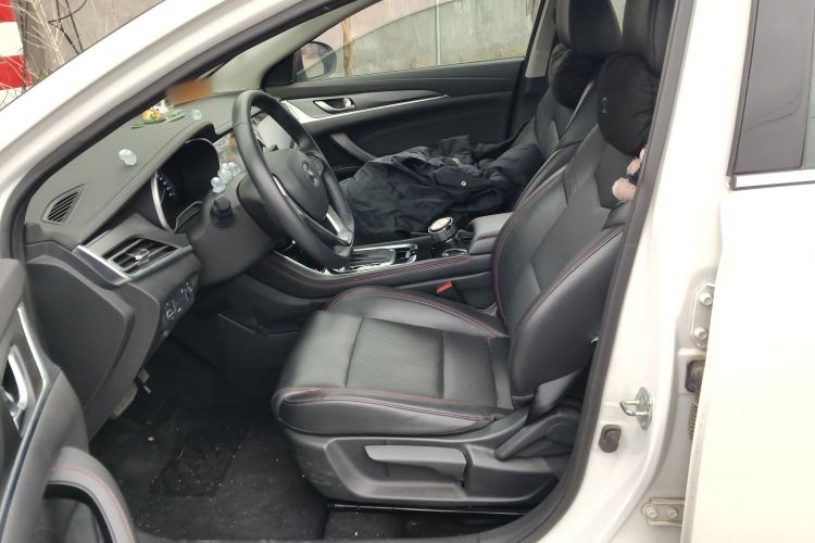 Used Changan Eado 2019 Blue Whale Edition 280T GDI DCT High-Speed Model
