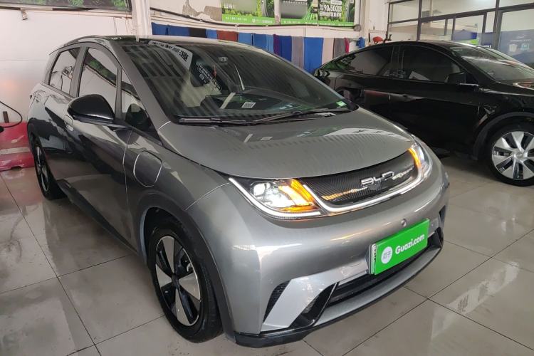 Used BYD Dolphin 2023 420 km Fashion Edition