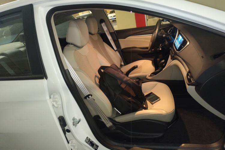 Used Buick GT 2017 15N Automatic Elite Version
