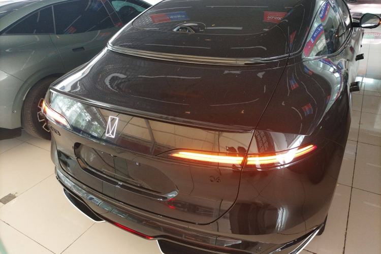 Used  06 2025 Pro All-Electric Version
