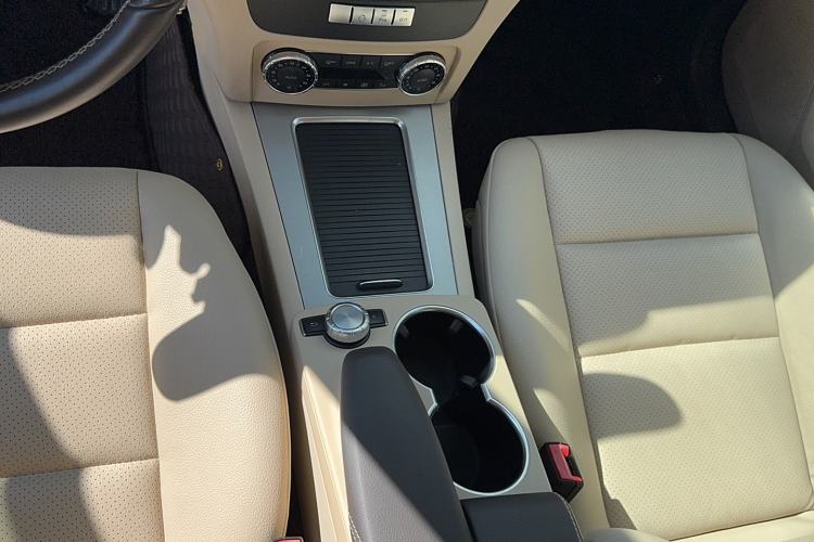 Used Mercedes-Benz GLK-Class 2014 GLK 260 4MATIC Dynamic Model
