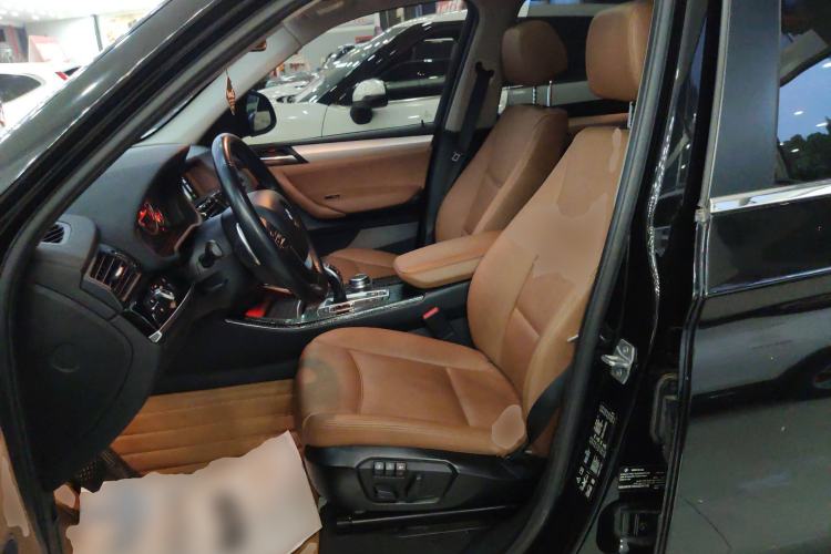 Used BMW X3 2016 xDrive20i Leading Model 5 Seats
