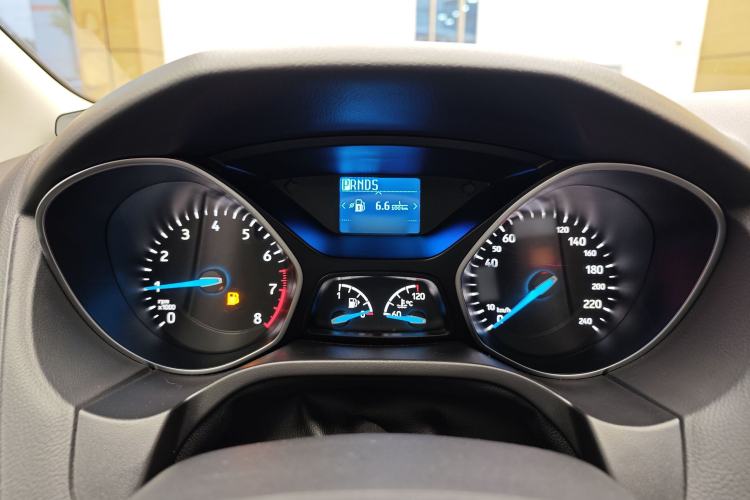 Used Ford Focus 2017 Sedan 1.6L Automatic Fashion Edition Smart Drive Version