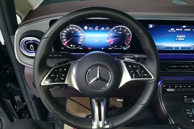 Used Mercedes-Benz V-Class 2024 V 300 L Long Wheelbase Luxury Edition
