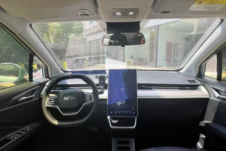 Used NETA V 2021 Long-Range Entertainment Edition Upgrade Model
