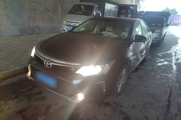 Used Toyota Camry 2016 2.5G 10th Anniversary Deluxe Navigation Edition
