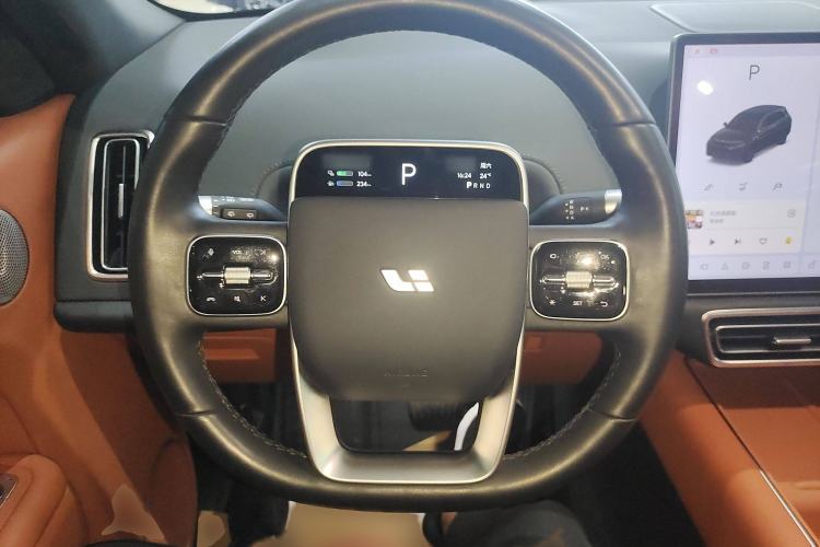 Used Li Auto L7 2023 Pro Model
