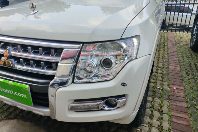 Used Mitsubishi Pajero (Parallel Import) 2020 3.0L Automatic Standard Edition
