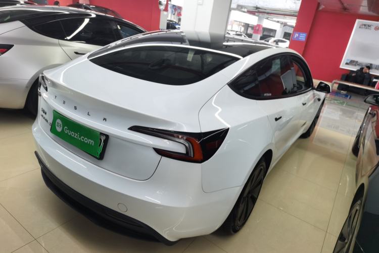 Used Tesla Model 3 2023 Long-Range All-Wheel-Drive Version