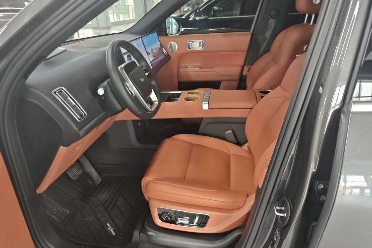 Used Li Auto L9 2022 Max model
