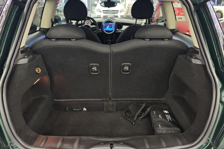 Used  MINI 2011 1.6L ONE