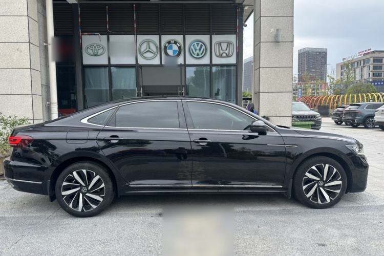 Used Volkswagen Passat 2022 330TSI Elite Edition
