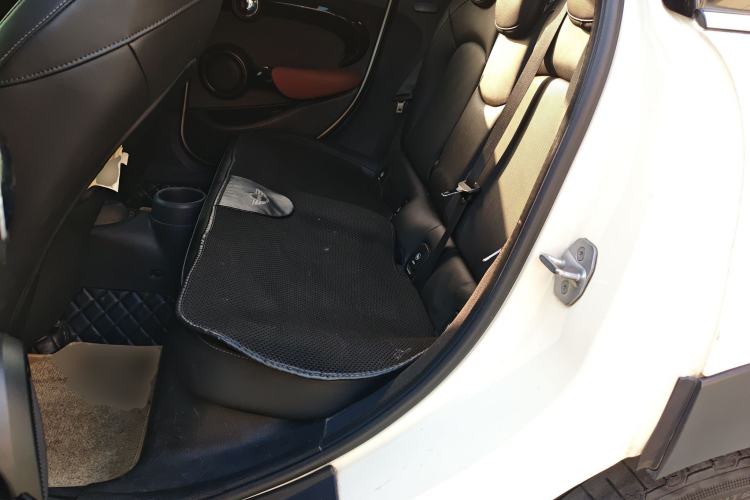 Used MINI MINI 2020 1.5T COOPER Classic Edition Five-Door Version
