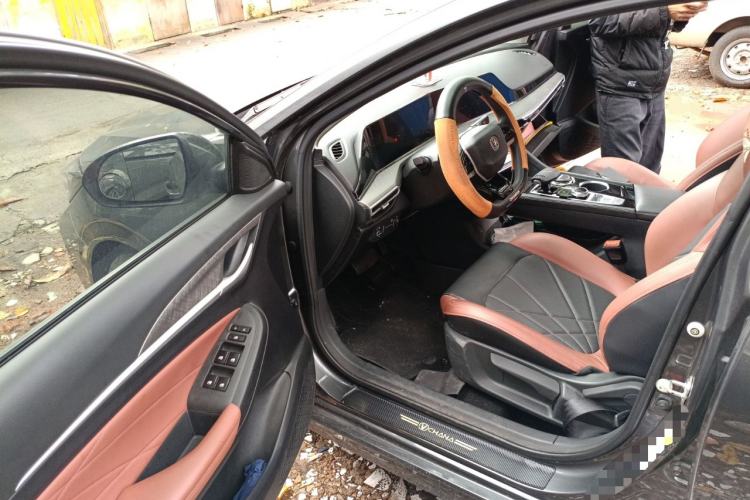 Used Changan Eado 2022 PLUS Blue Whale NE 1.4T GDI DCT Prestige Edition
