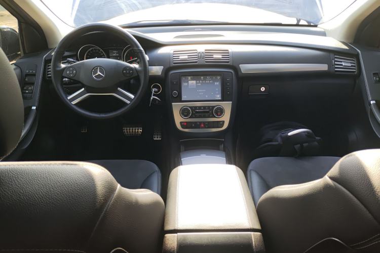 Used Mercedes-Benz R-Class 2014 R 320 4MATIC Business Model
